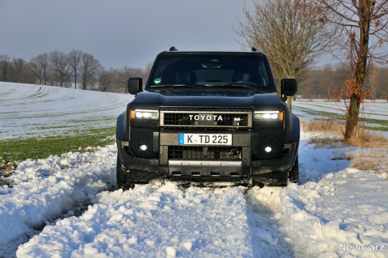 Toyota Land Cruiser Diesel im Schnee