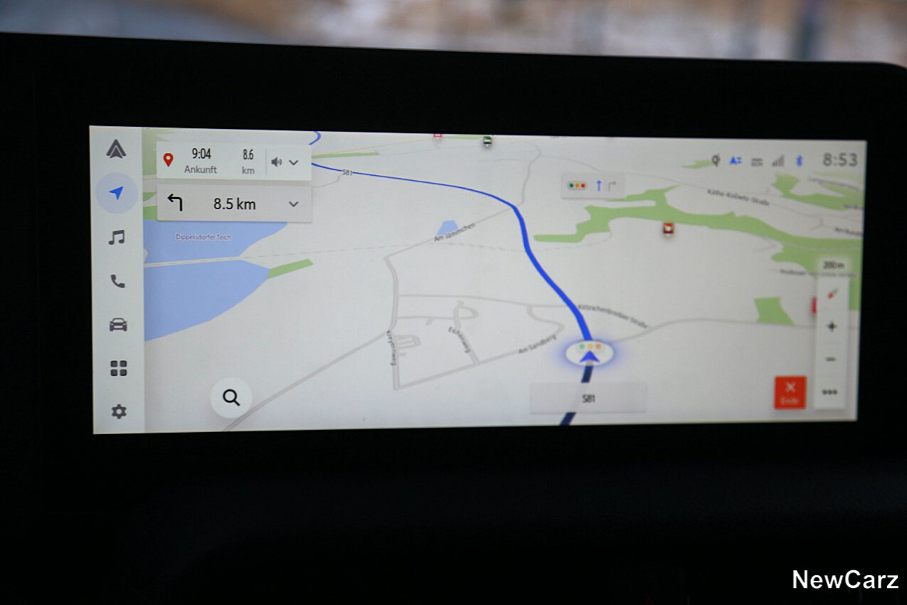 Toyota Land Cruiser Diesel Zentralbildschirm