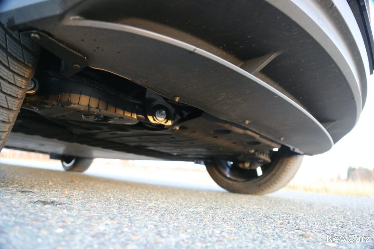 Volvo EX30 Twin Motor Performance Unterboden