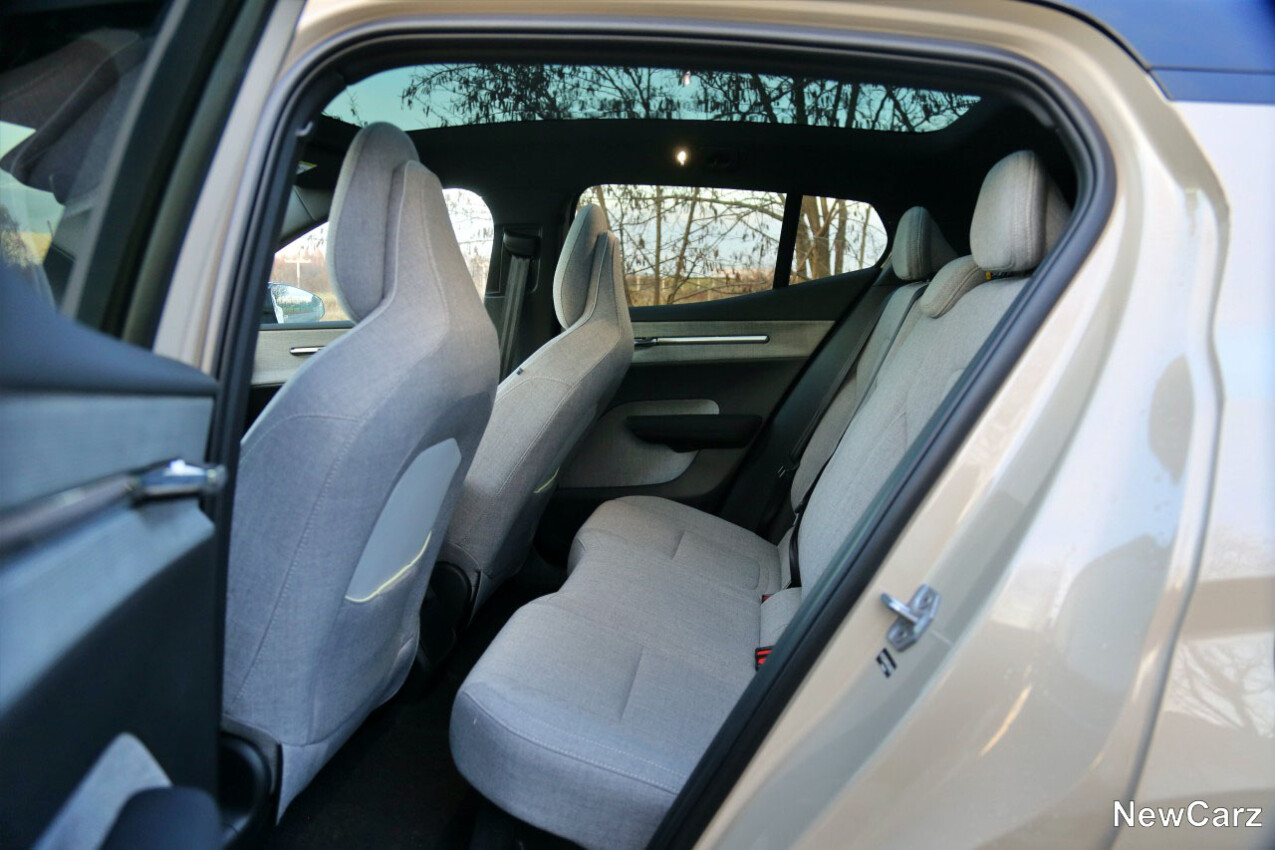 Volvo EX30 Twin Motor Performance Fond