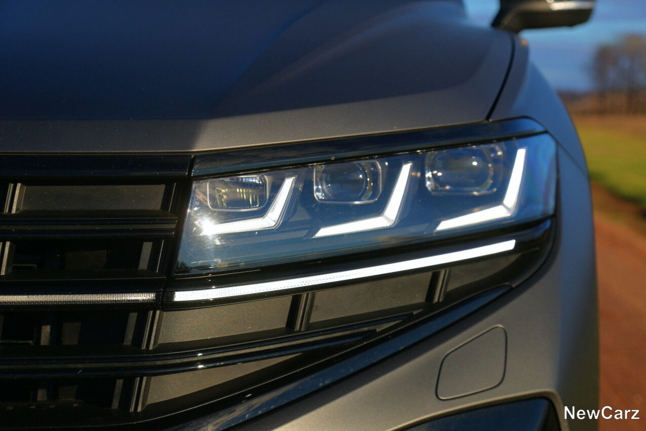 VW Touareg R Facelift R-Lichtsignatur vorn