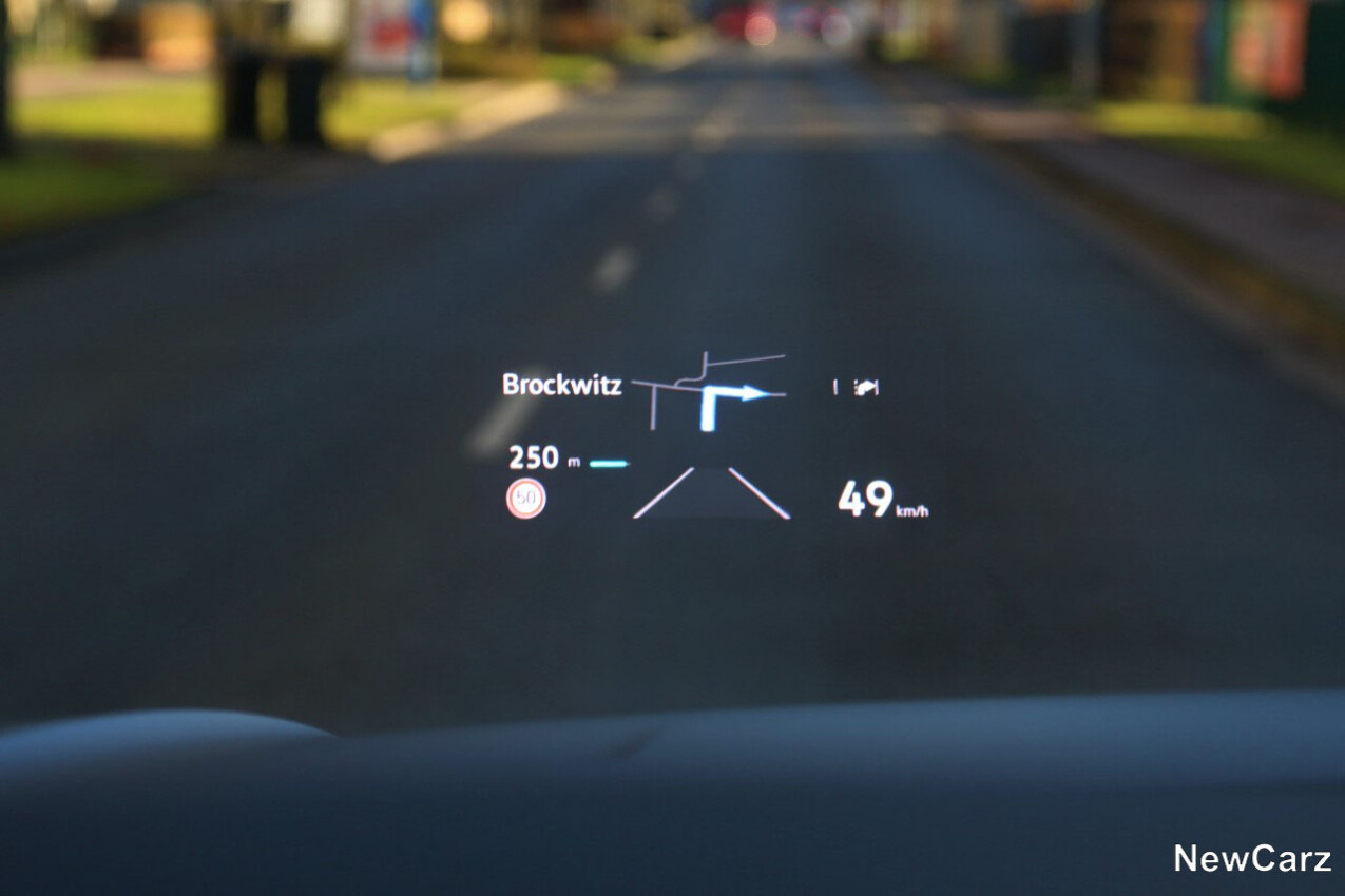 VW Touareg R Facelift R-HUD