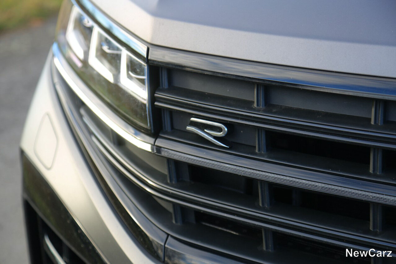 VW Touareg R Facelift R-Emblem