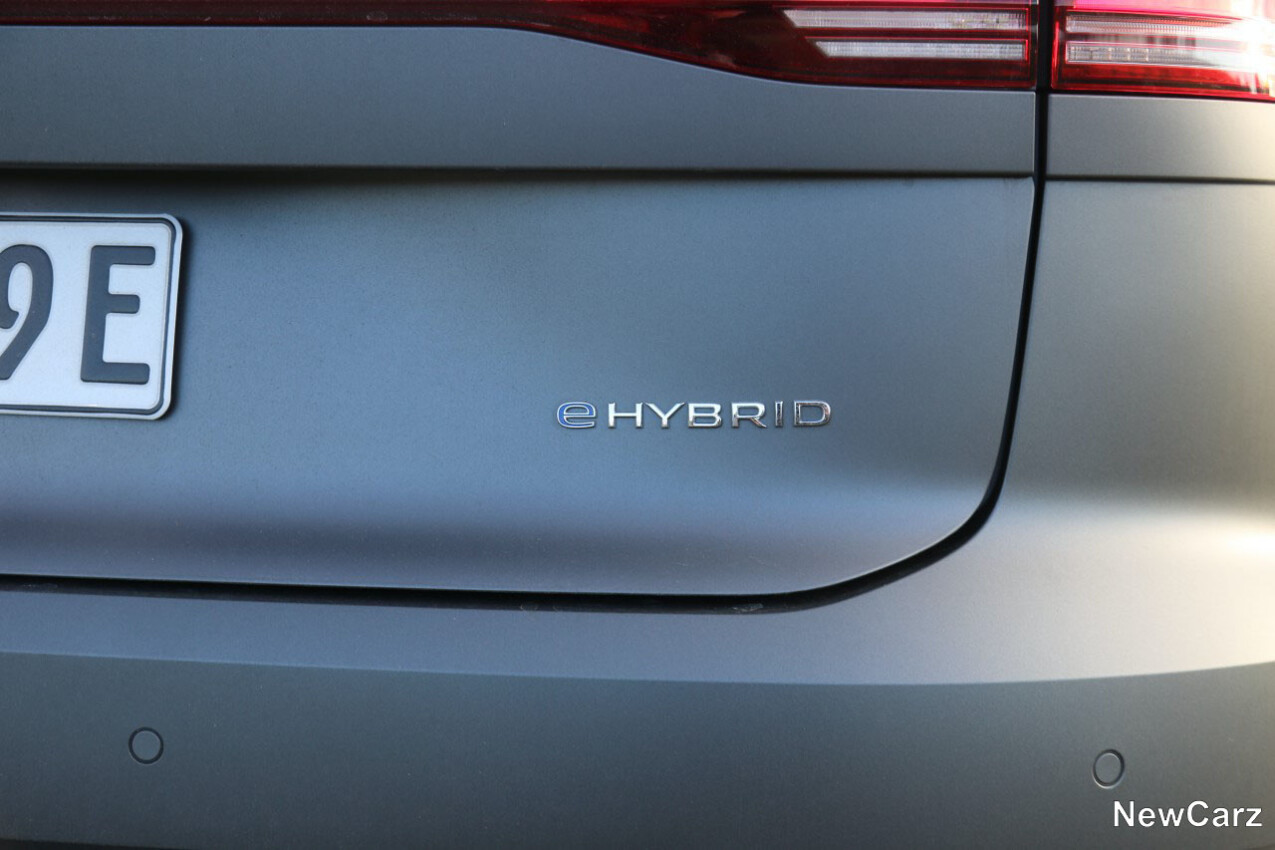 VW Touareg R Facelift R-eHybrid-Badge