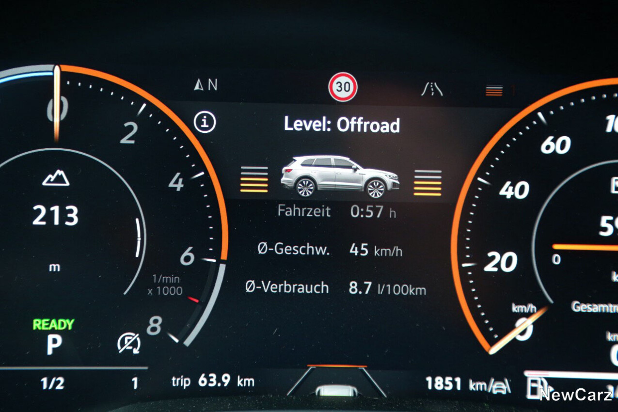 VW Touareg R Facelift Luftfahrwerk Offroad-Modus