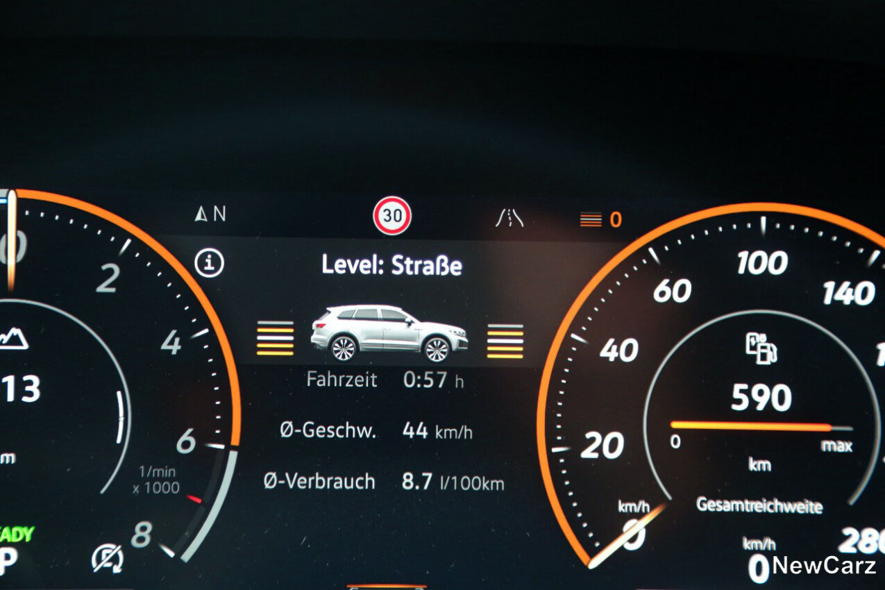 VW Touareg R Facelift Luftfahrwerk Onroad-Modus