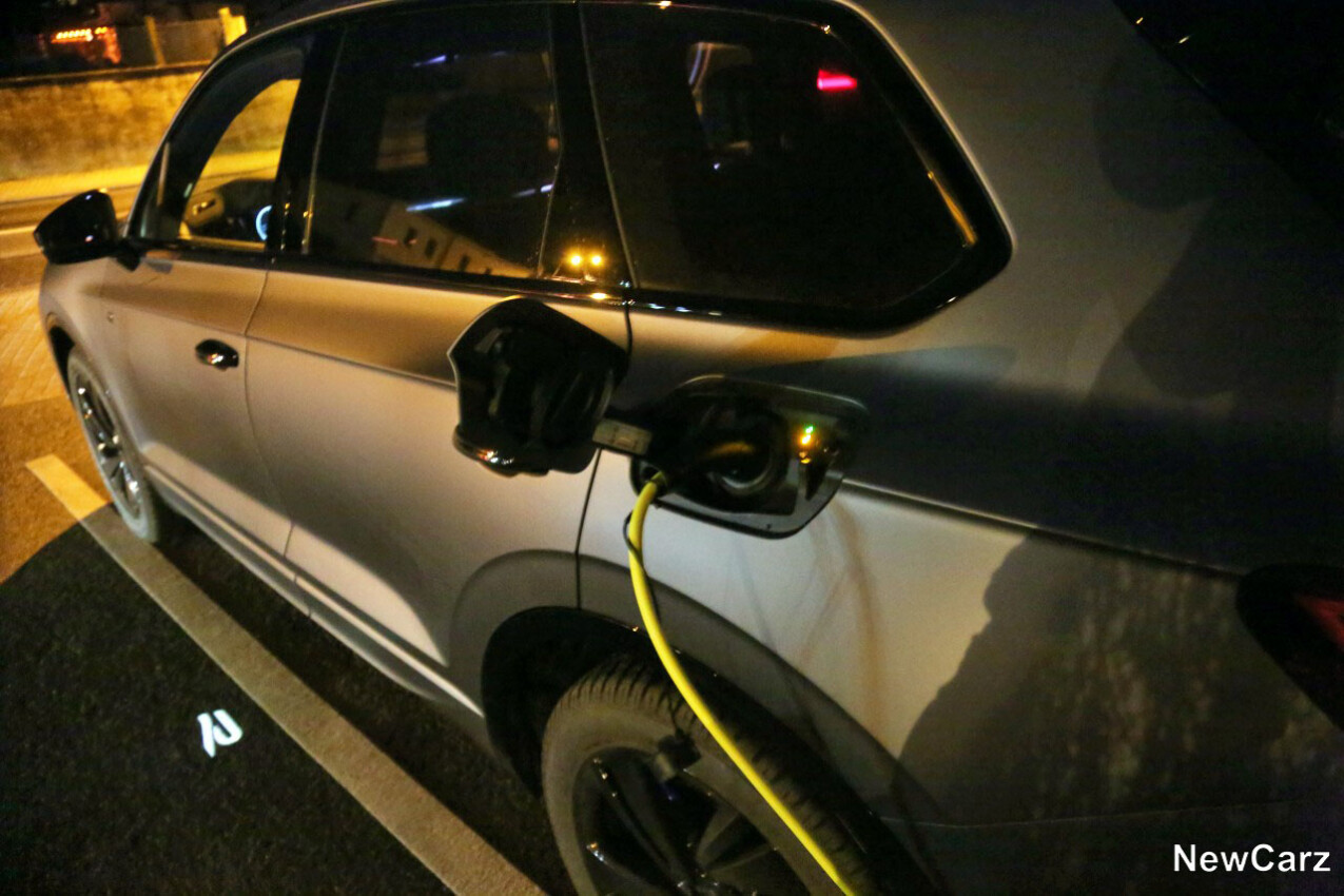 VW Touareg R Facelift Aufladen