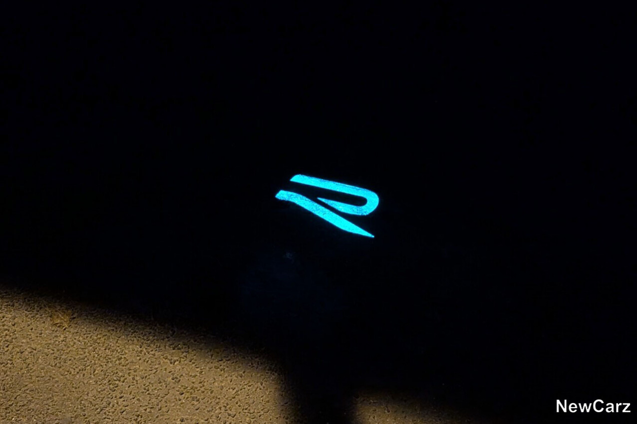 VW Touareg R Facelift R-Illuminierung