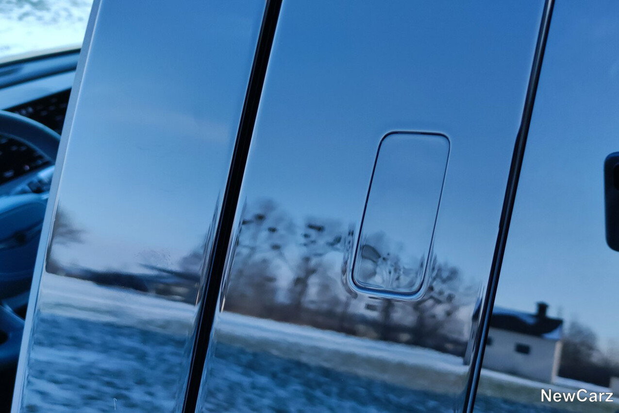 Genesis GV60 Facelift B-Säule