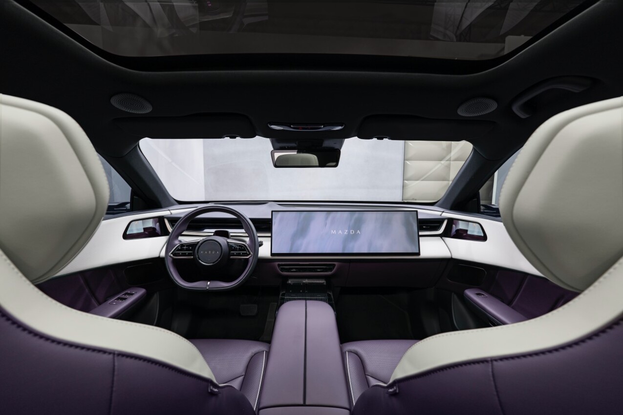 Mazda CX-6e Instrumententafel