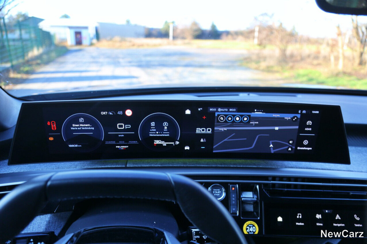 Peugeot 3008 Facelift Curved Display