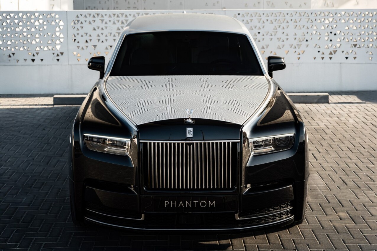 Rolls-Royce Phantom Arabesque Front