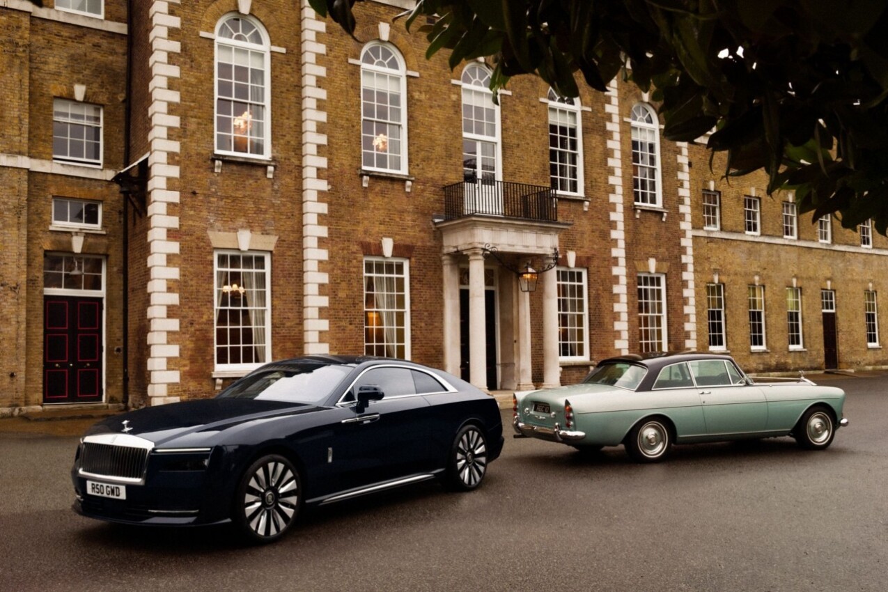 Rolls-Royce Spectre mit Silver Cloud Coupé