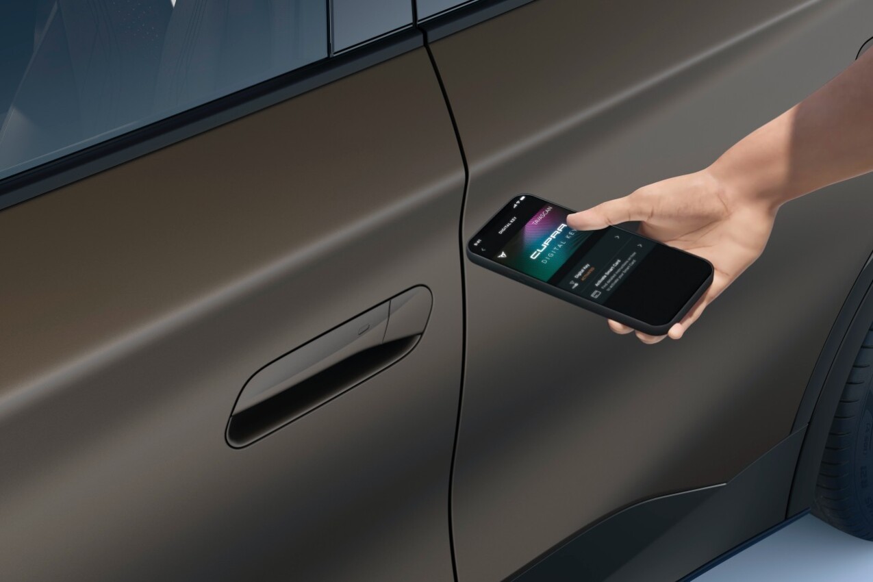 CUPRA Tavascan 2026 Smart Key
