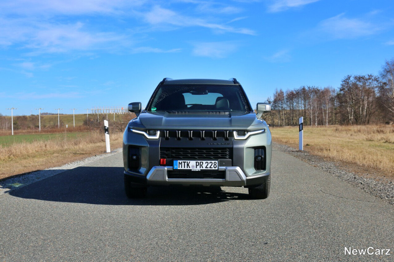 KGM Torres 4WD Front