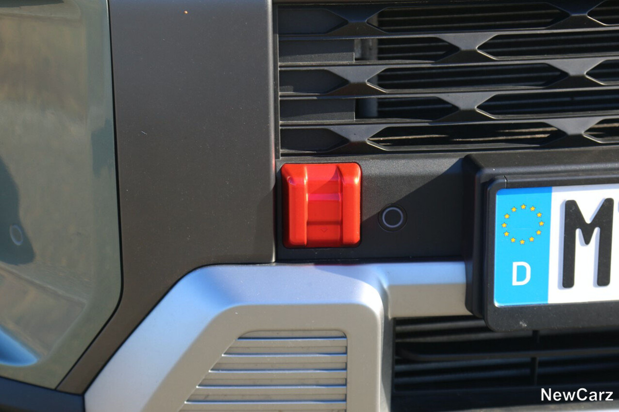 KGM Torres 4WD Designelement an der Front