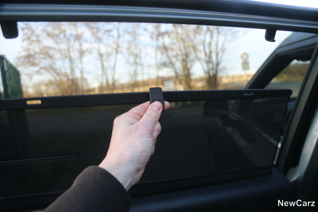 KGM Torres 4WD Sonnenrollo