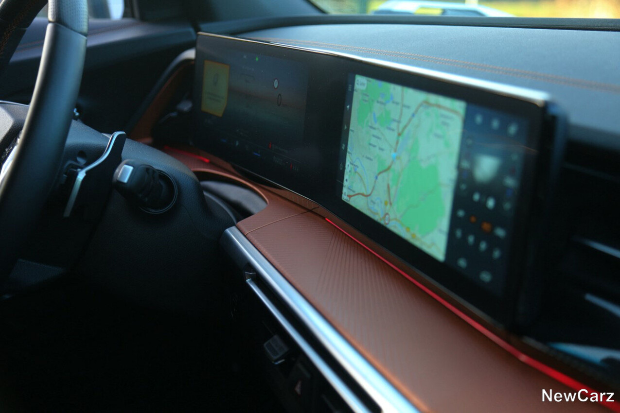 KGM Torres 4WD Cockpit