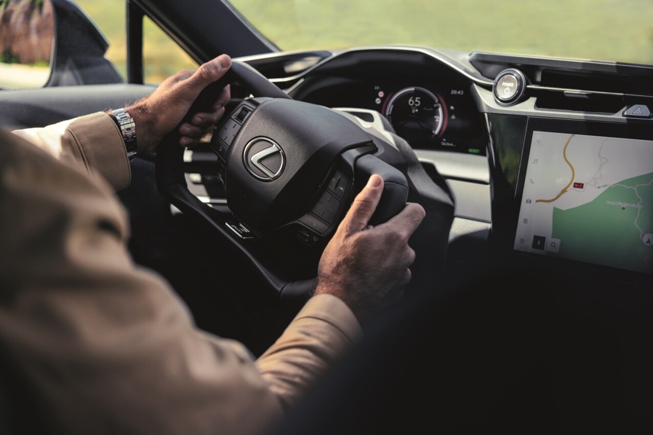 Lexus Yoke