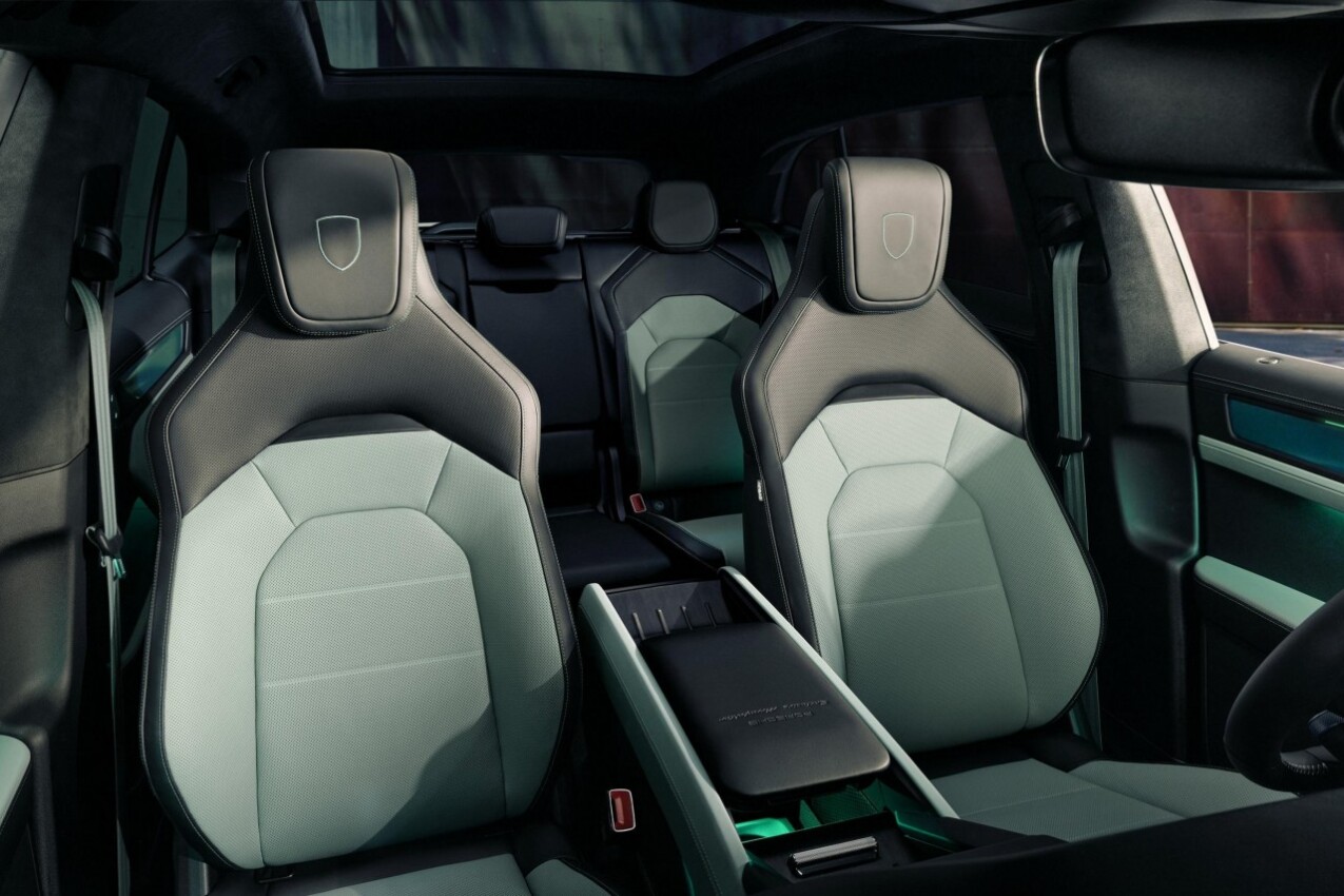 Porsche Cayenne S Electric Innenraum