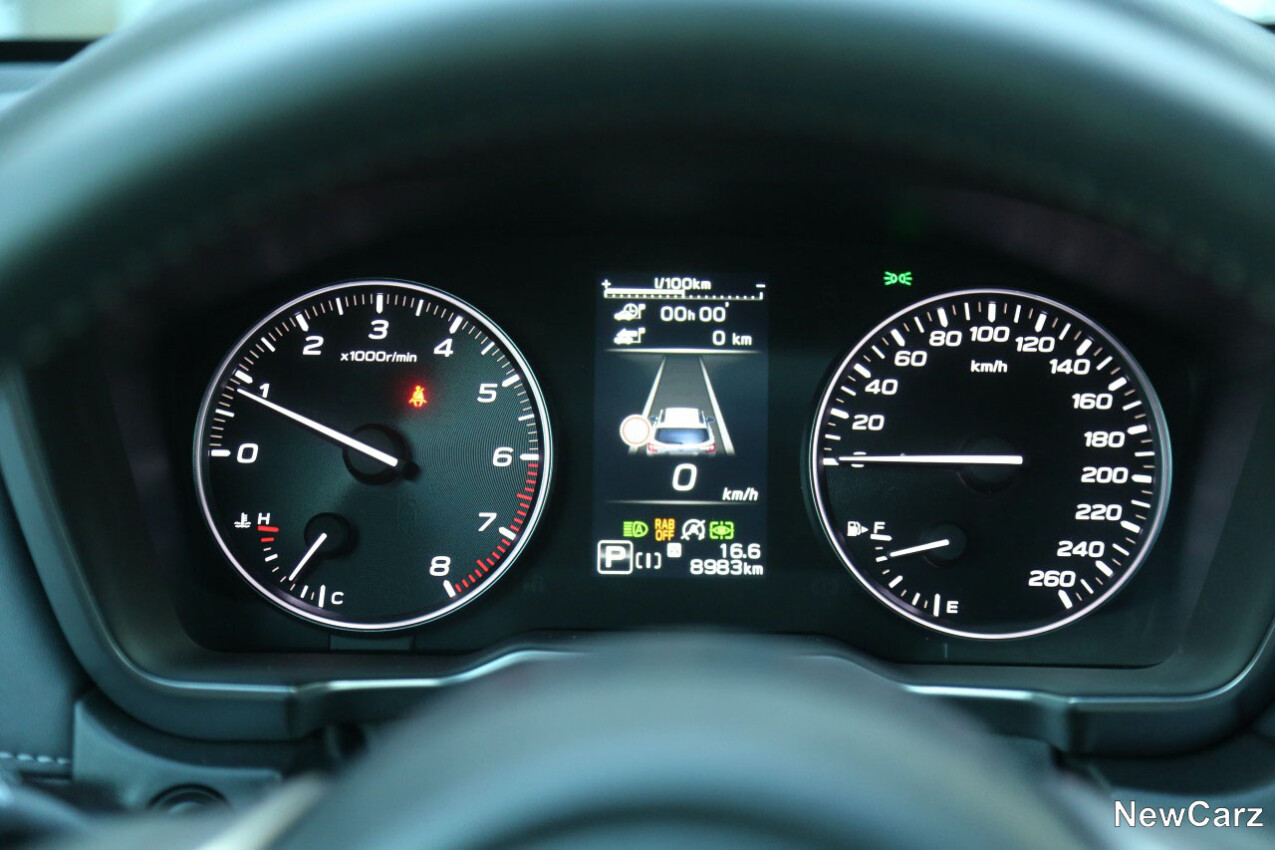 Subaru Outlander Cockpit