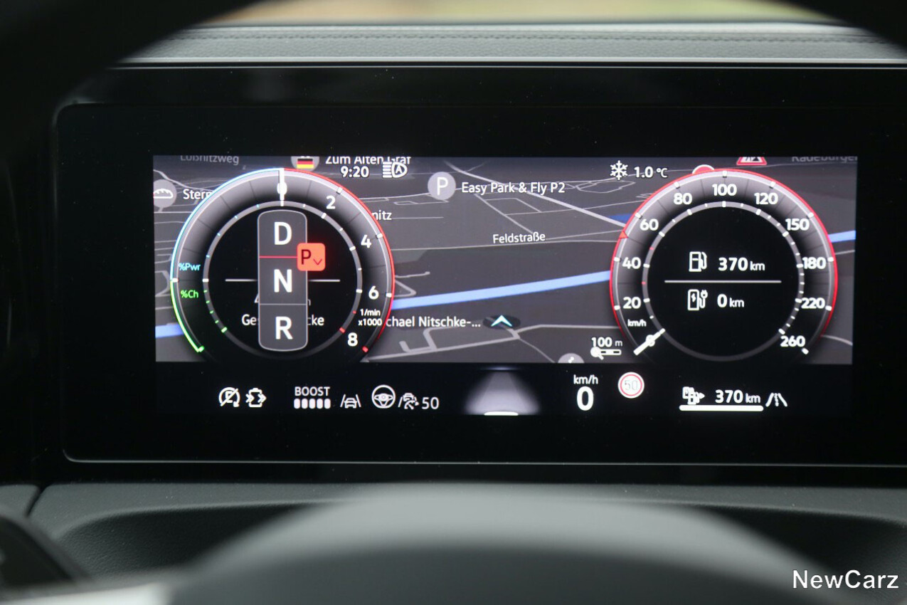 VW Tiguan eHybrid Cockpit