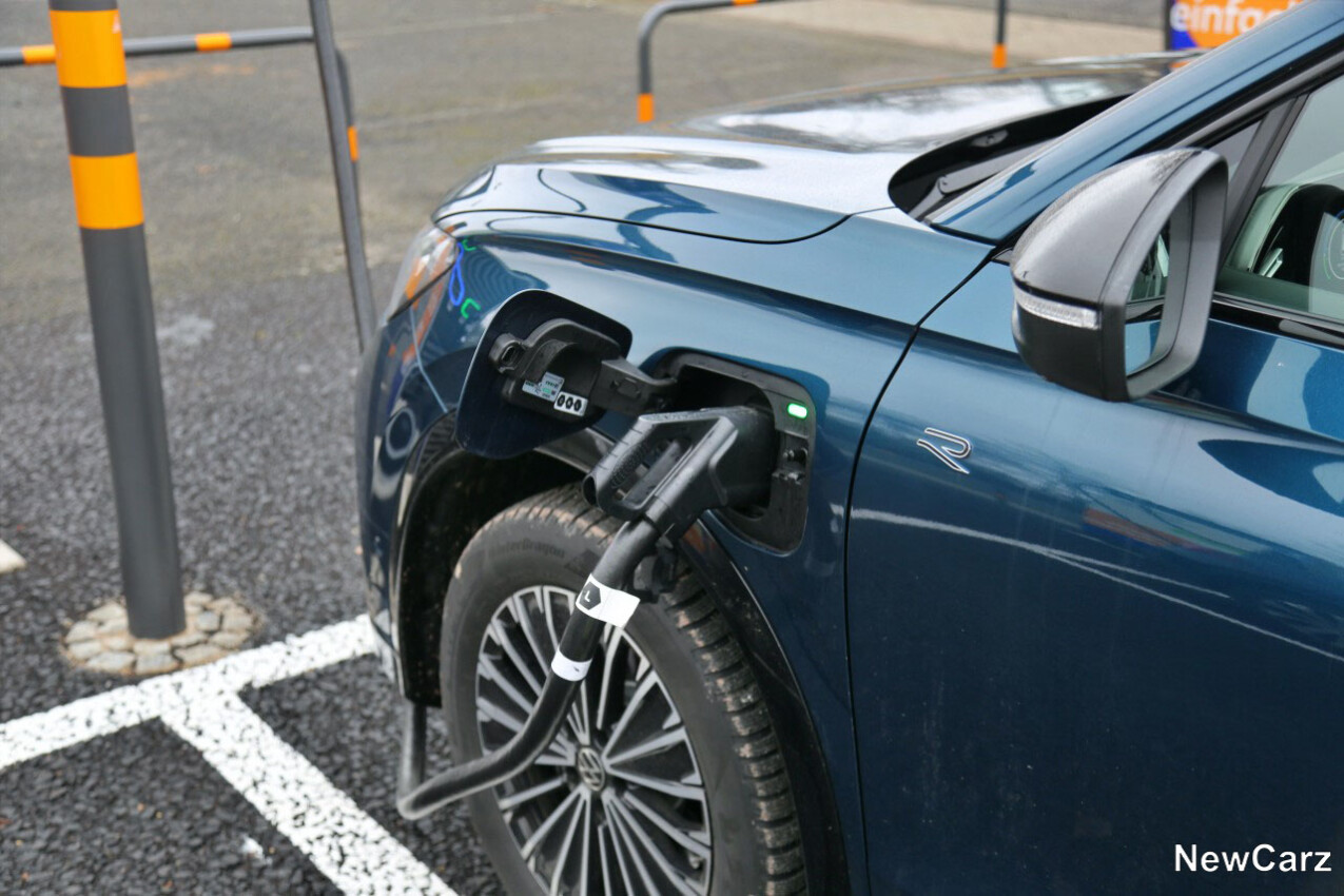 VW Tiguan eHybrid Aufladen