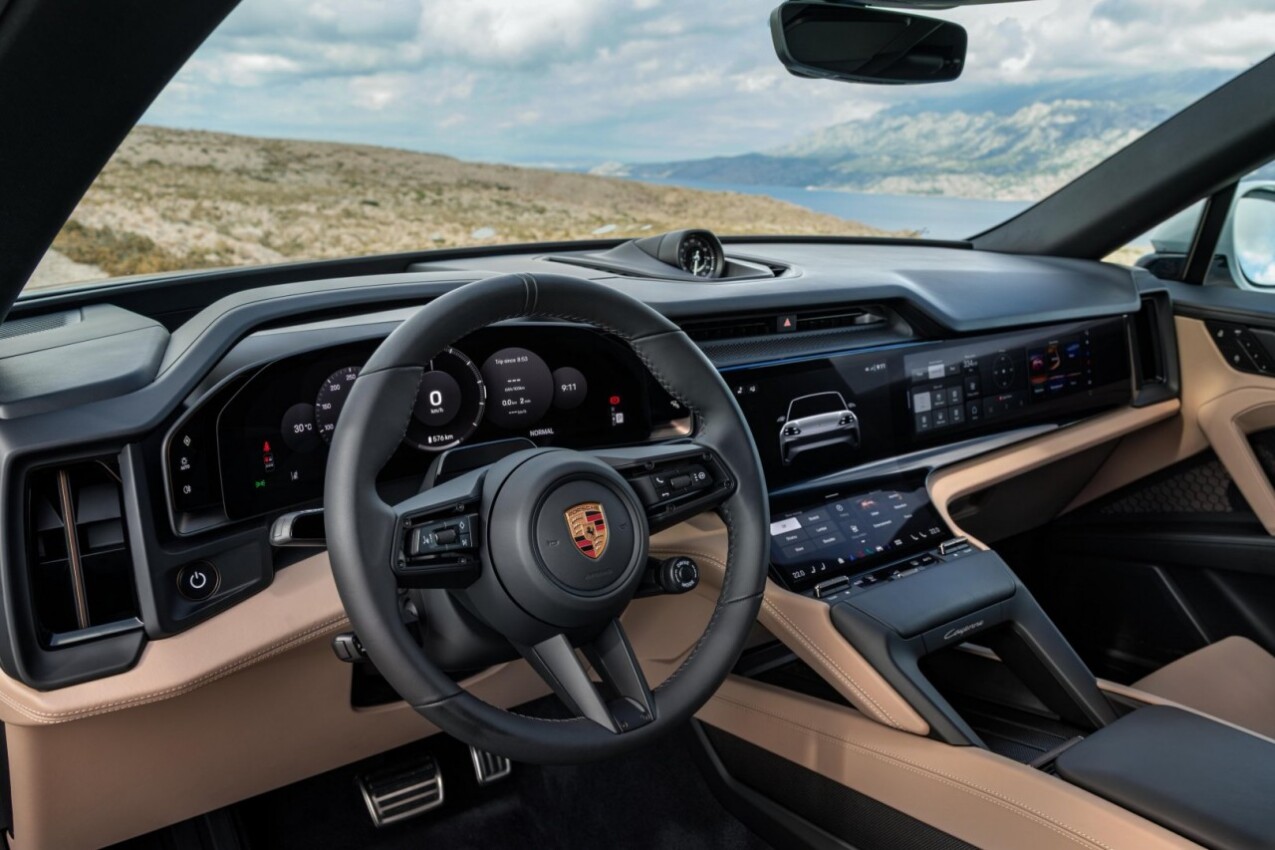 Porsche Cayenne Coupe Electric innen