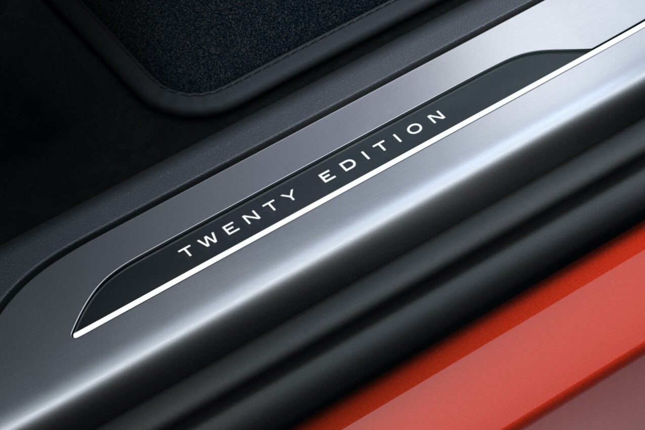 Range Rover Sport TWENTY EDITION Einstieg