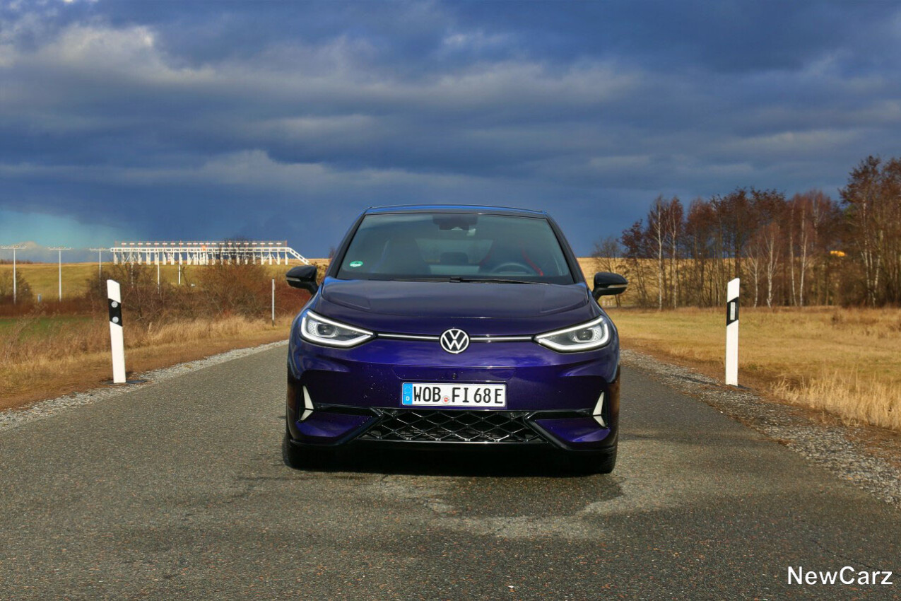 VW ID.3 GTX Performance Fire & Ice vorn