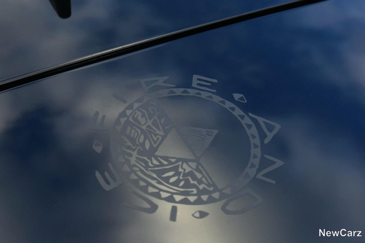 VW ID.3 GTX Performance Fire & Ice Emblem auf Spoiler