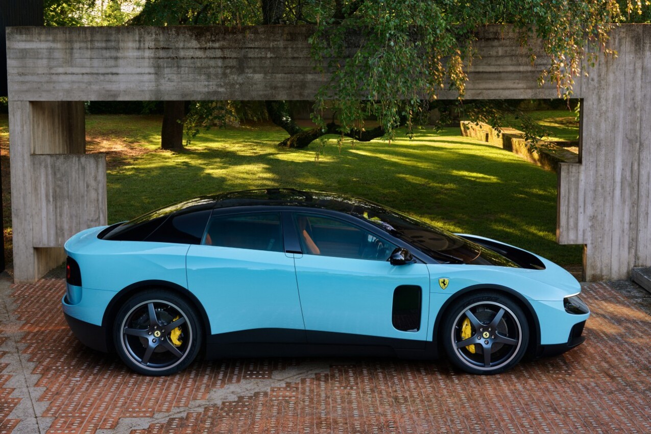 Ferrari Luce Seite