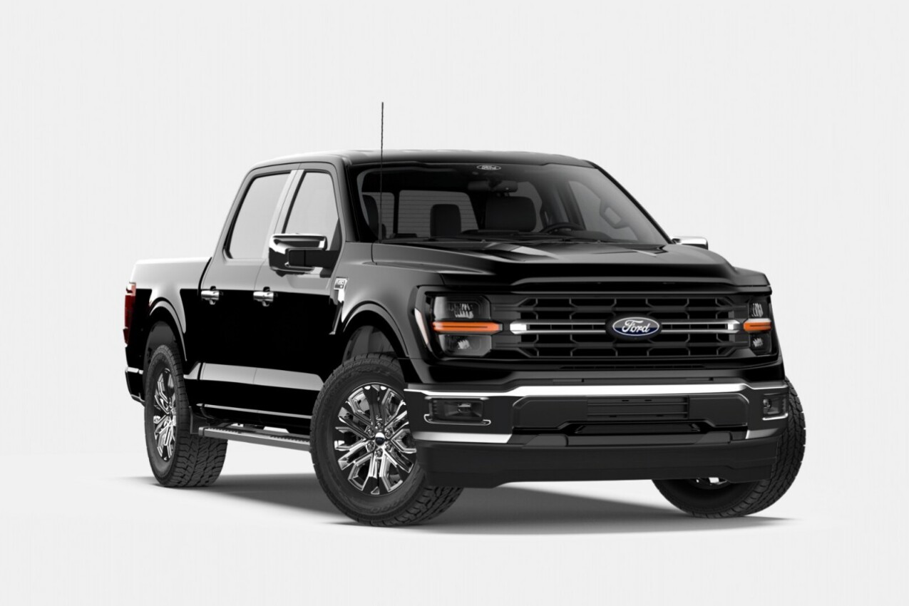 Ford F-150 XLT schräg vorn