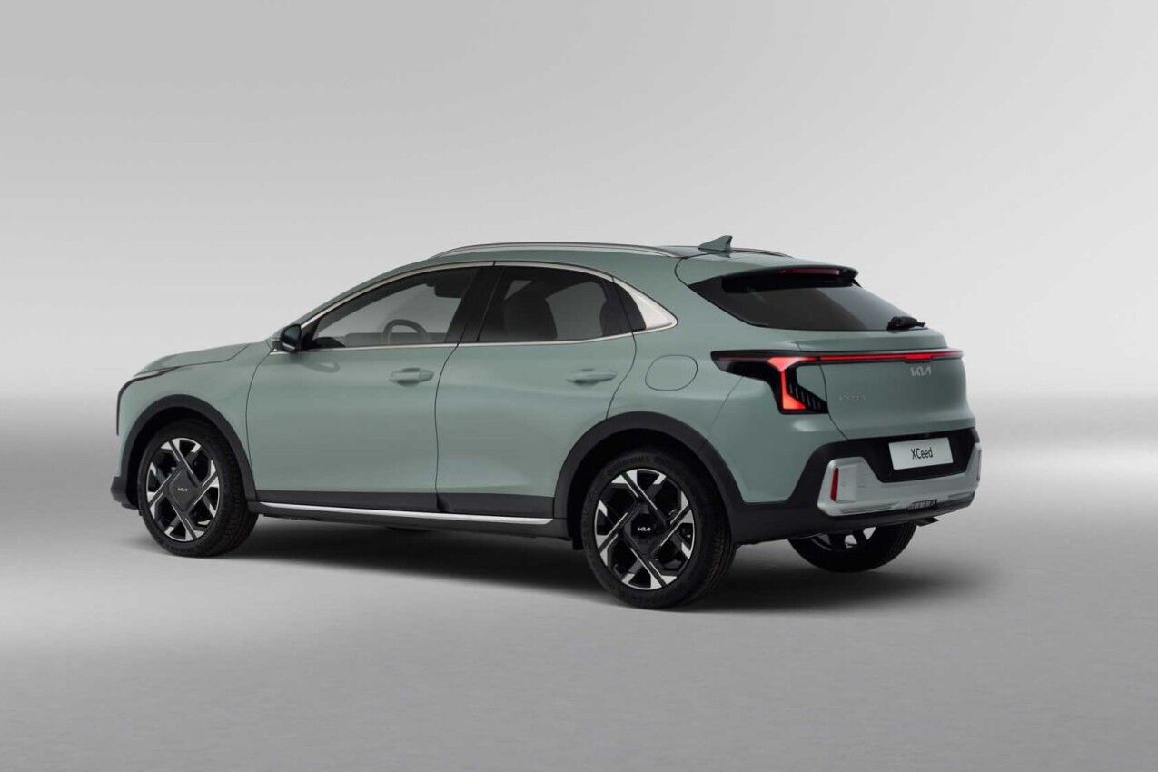 Kia XCeed 2027 schräg hinten