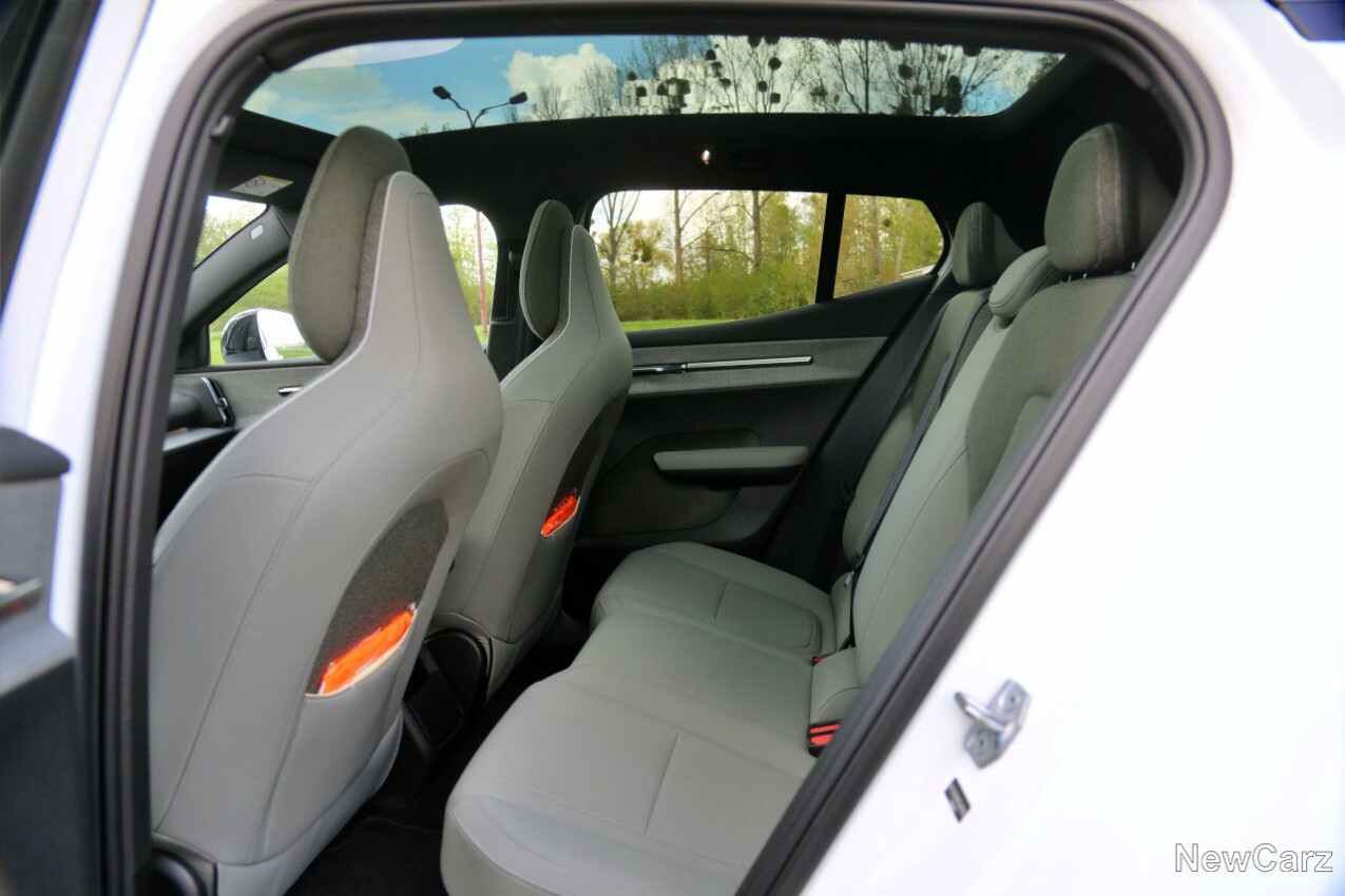 Volvo EX30 Cross Country Fond