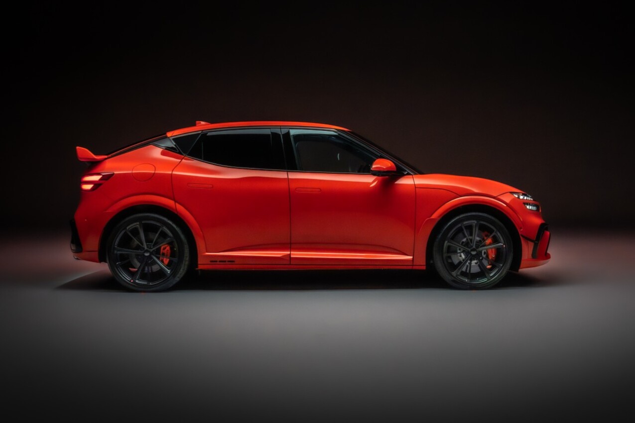 Genesis GV60 Magma Seite