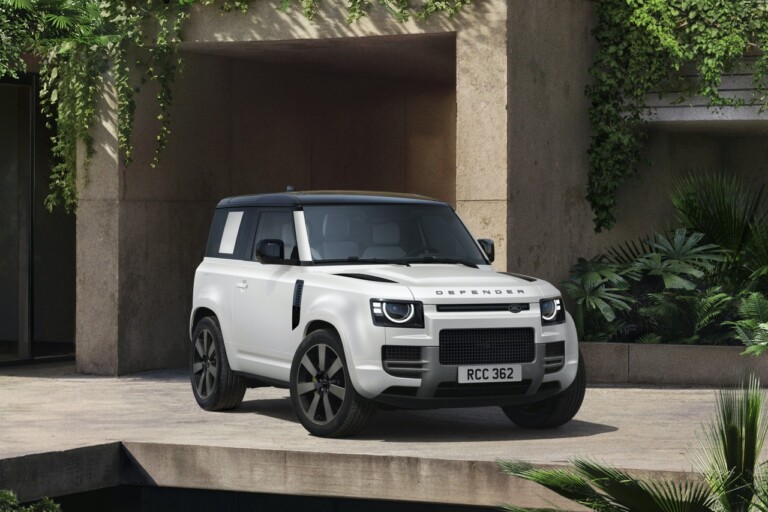 Defender Vertex
