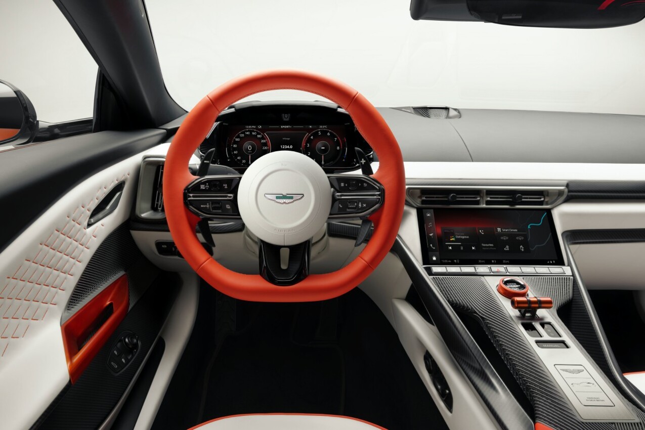 Aston Martin Valen Cockpit