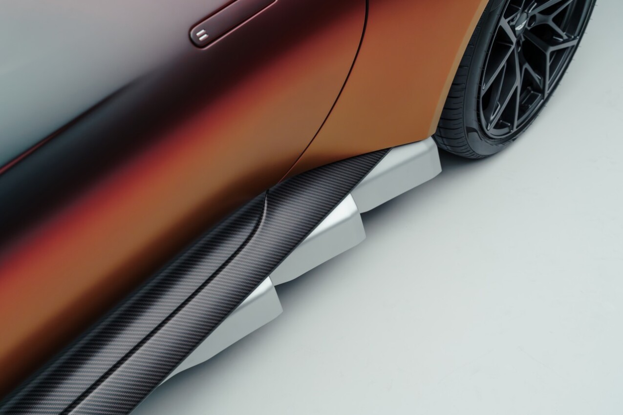 Aston Martin Valen Seitenschweller