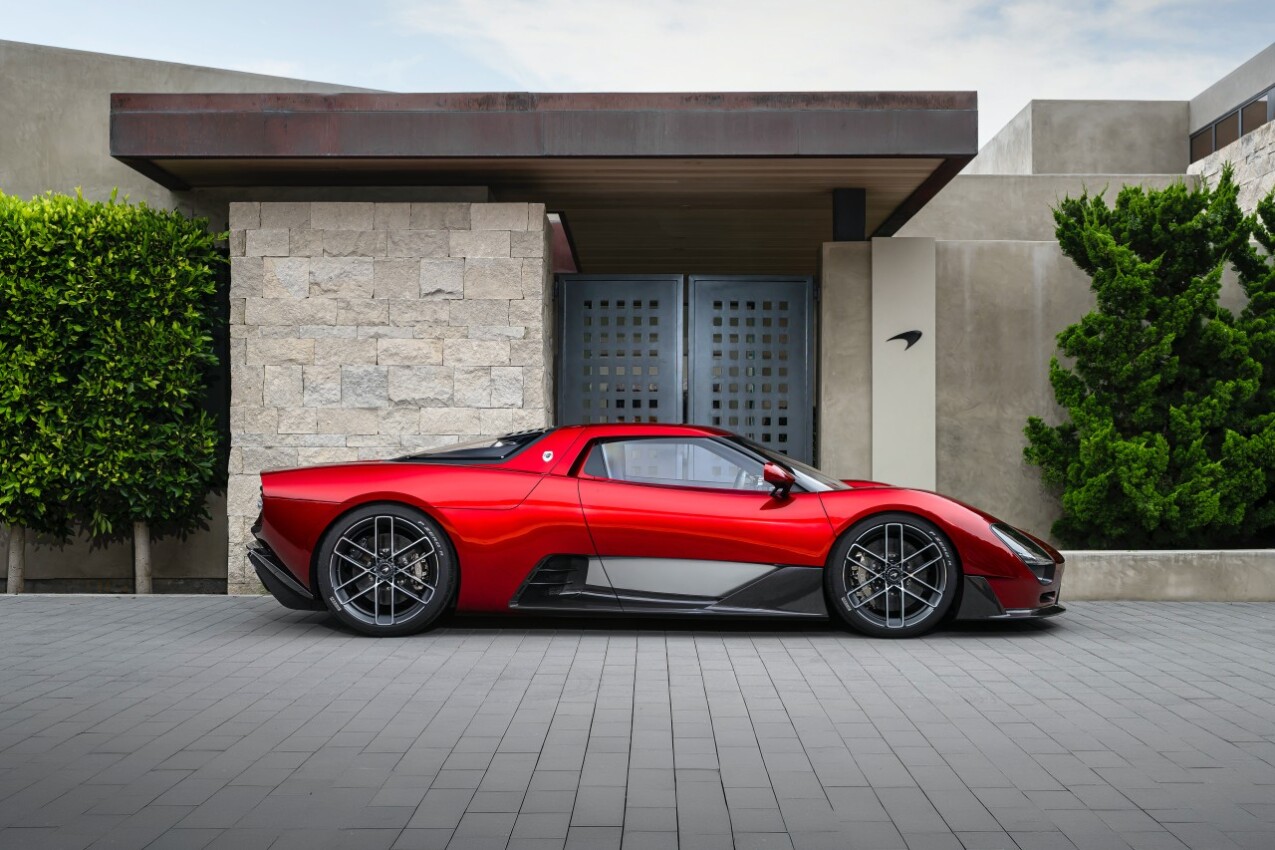 McLaren McL 6GT Seite 