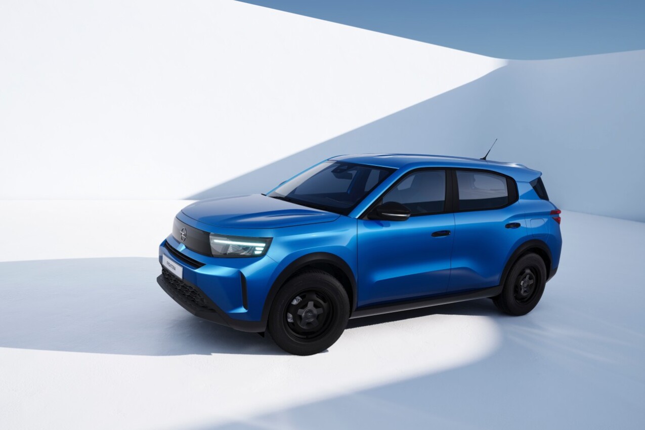 Opel Frontera Start schräg vorn