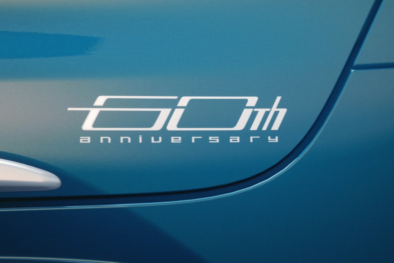 Toyota Corolla 60th Anniversy Schriftzug