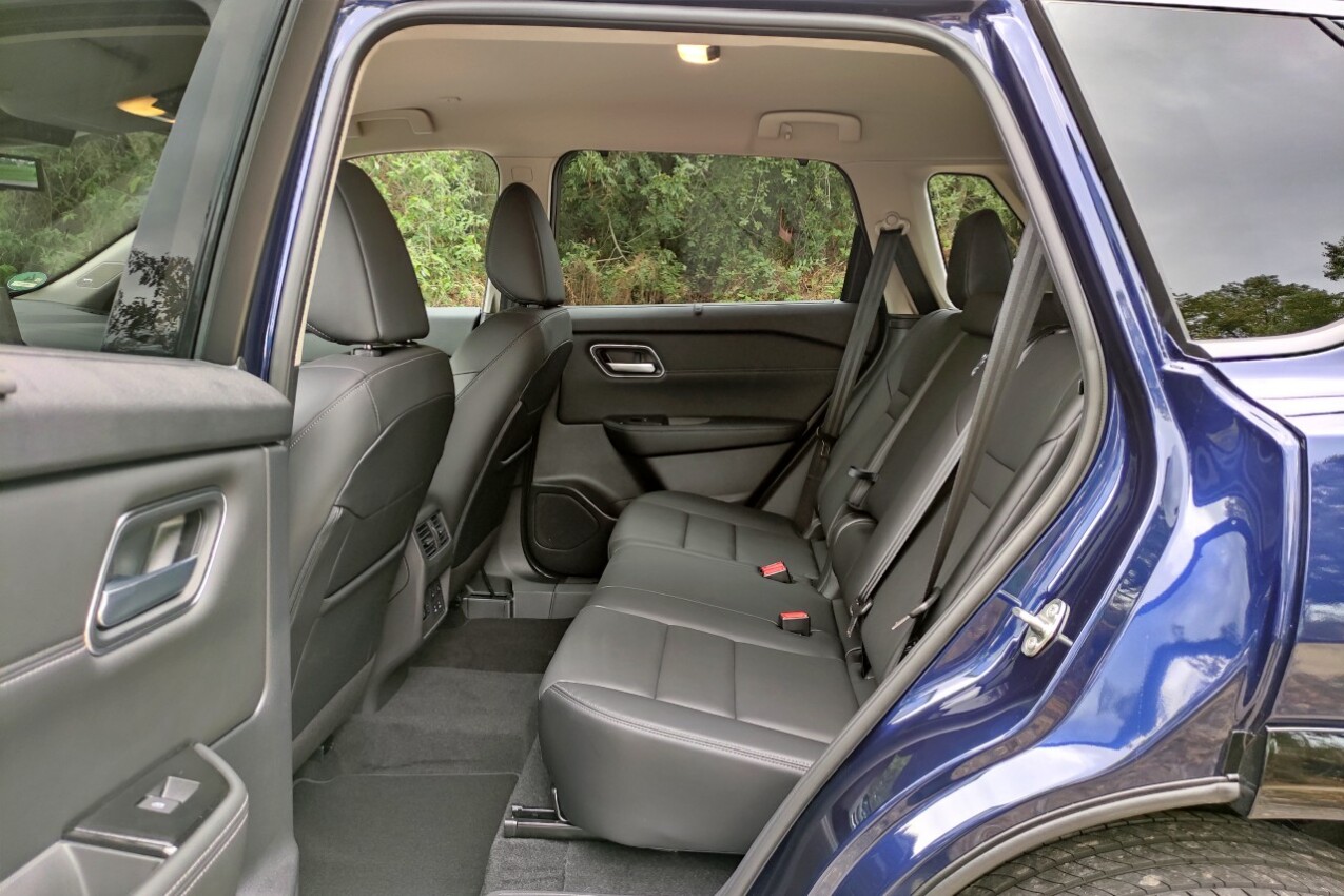 Nissan X-Trail Facelift Fond