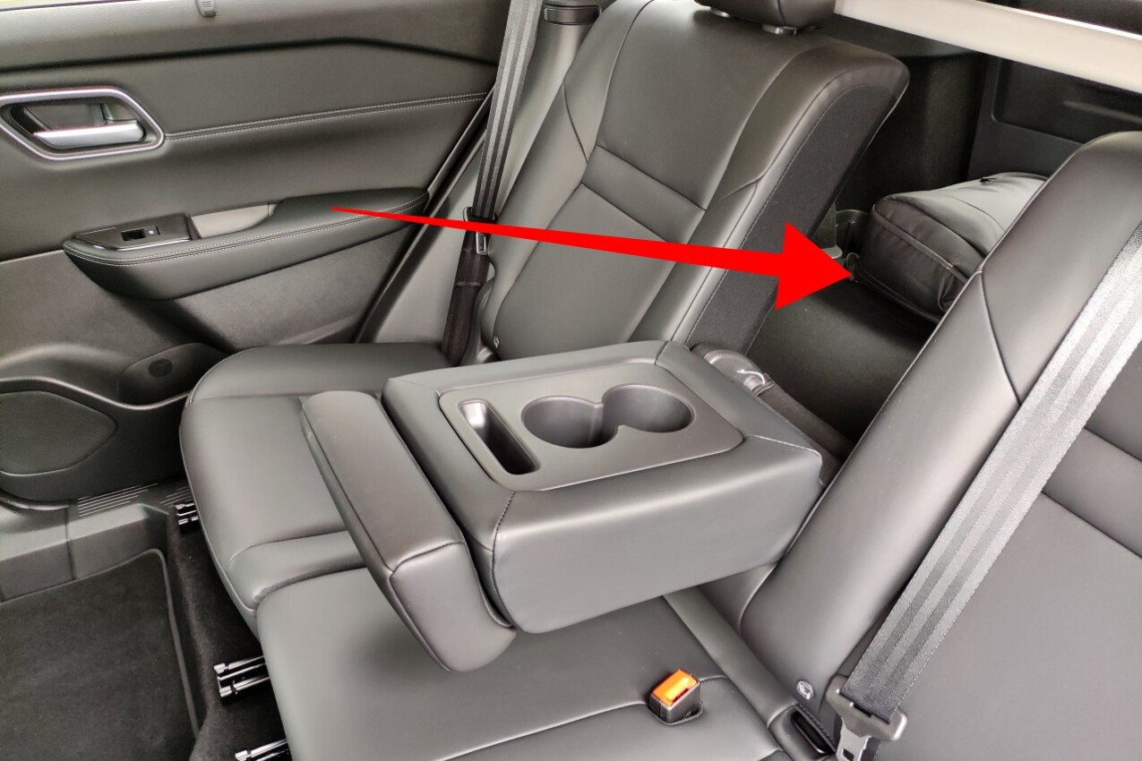 Nissan X-Trail Facelift Mittelarmlehne Rücksitz
