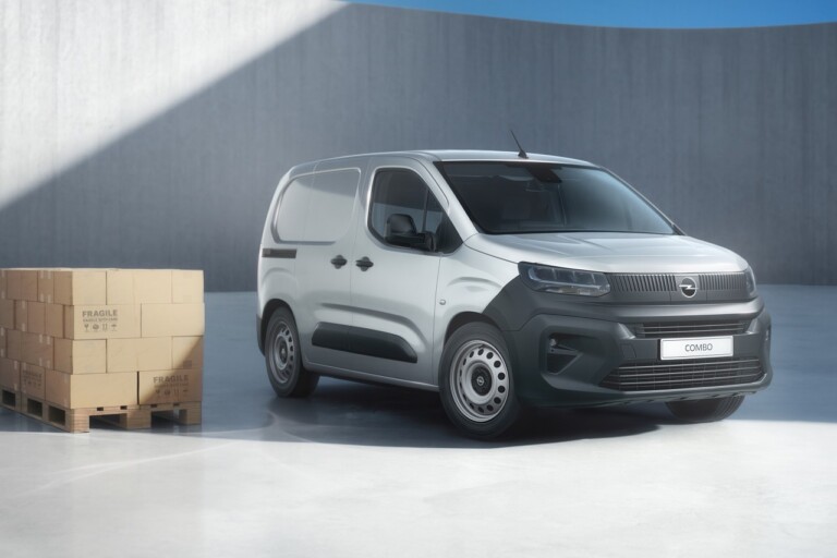 Opel Combo Start
