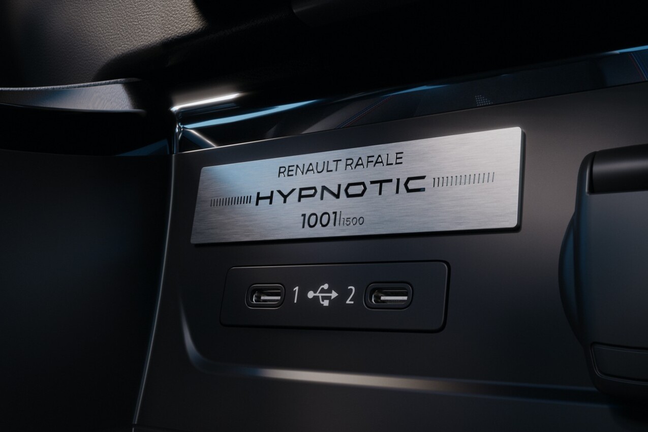 Renault Rafale hypnotic Plakette