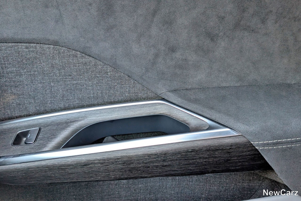 Lucid Air Sapphire Tür innen