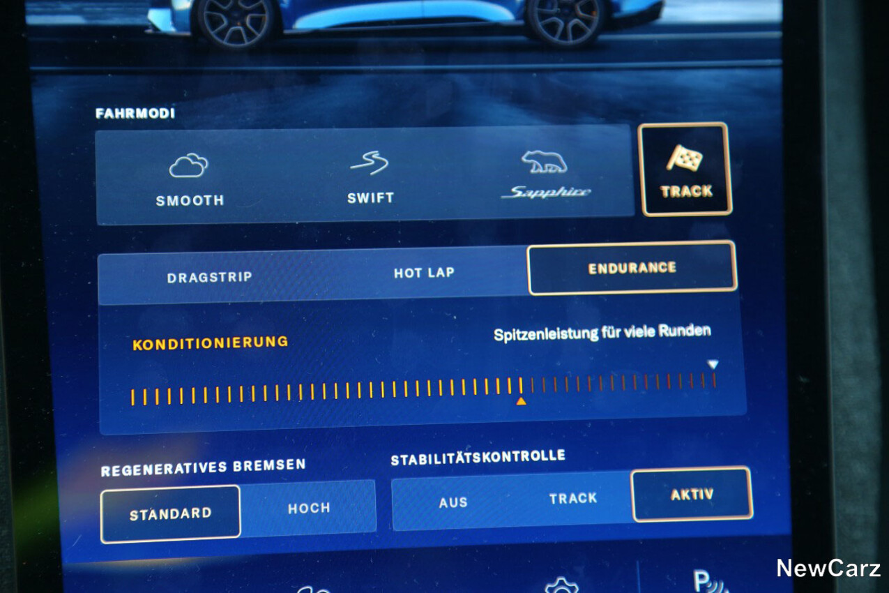 Lucid Air Sapphire Track Untermenü