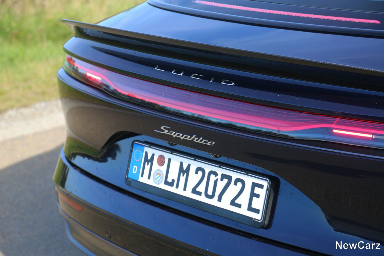 Lucid Air Sapphire Schriftzug Heck