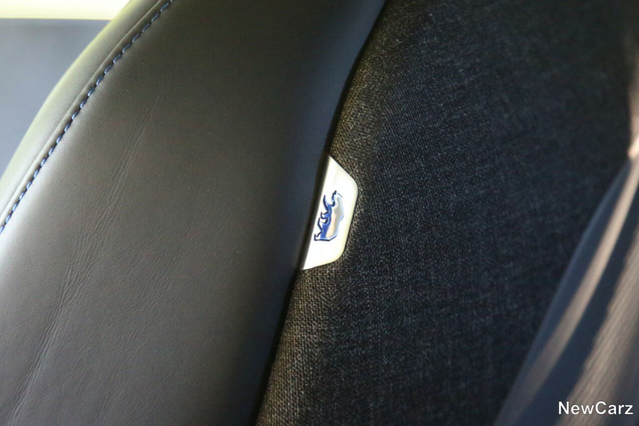 Lucid Air Sapphire Sitz Badge